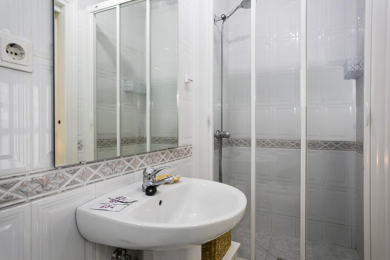Weforyou Near The Beach Two Bedrooms In Pueblo Evita Benalmádena Eksteriør bilde